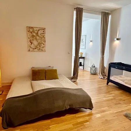 Ruhige, Zentrale Naehe Park Sanssouci Apartmán